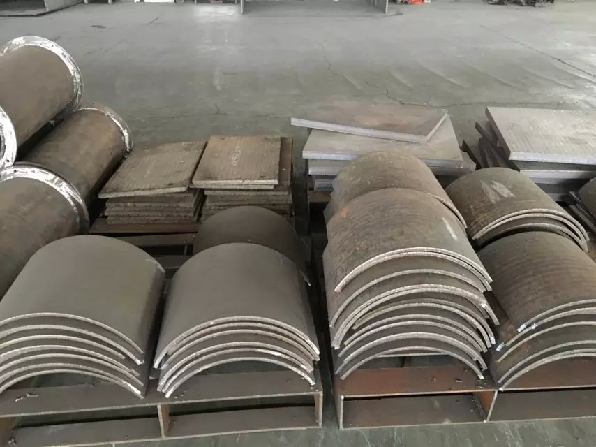 碳化鉻耐磨鋼板制作的護瓦 碳化鉻耐磨鋼板制作的護瓦